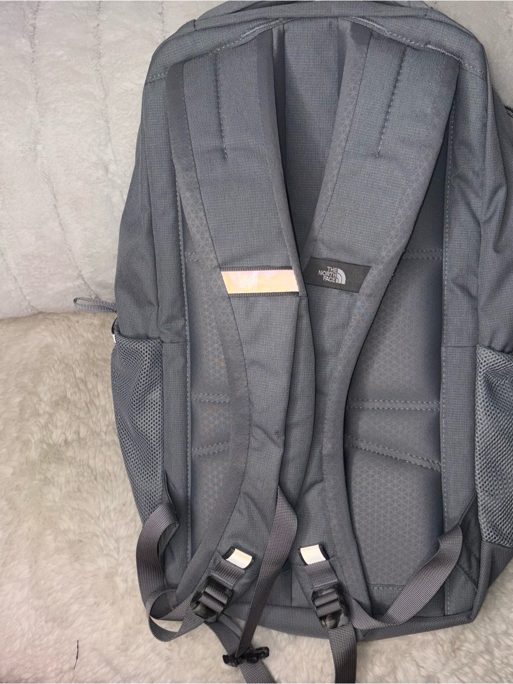 The North Face Jester Backpack in light gray with black bungee - Picture 3 of 4